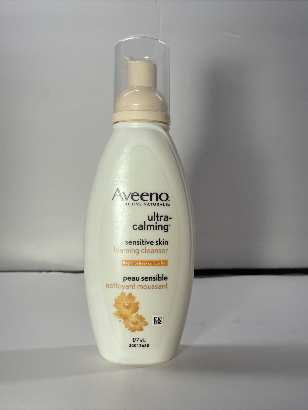 Aveeno Active Naturals Ultra Calming Foaming Cleanser 6 oz 177 ml Fragrance Free